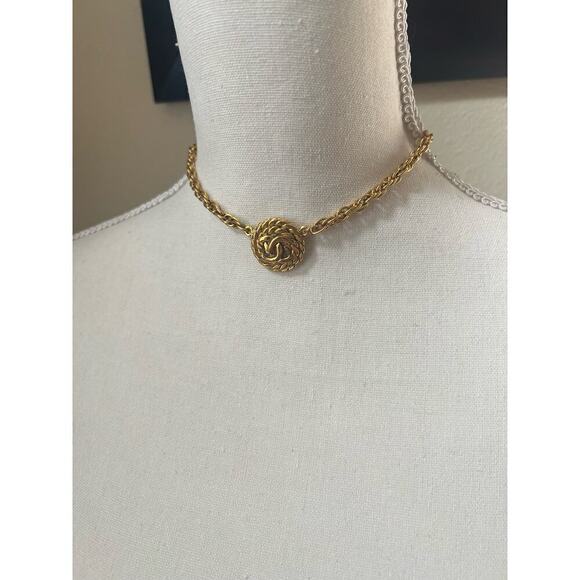 Chanel Vintage Gold CC Coin Choker Necklace - Picture 1 of 8
